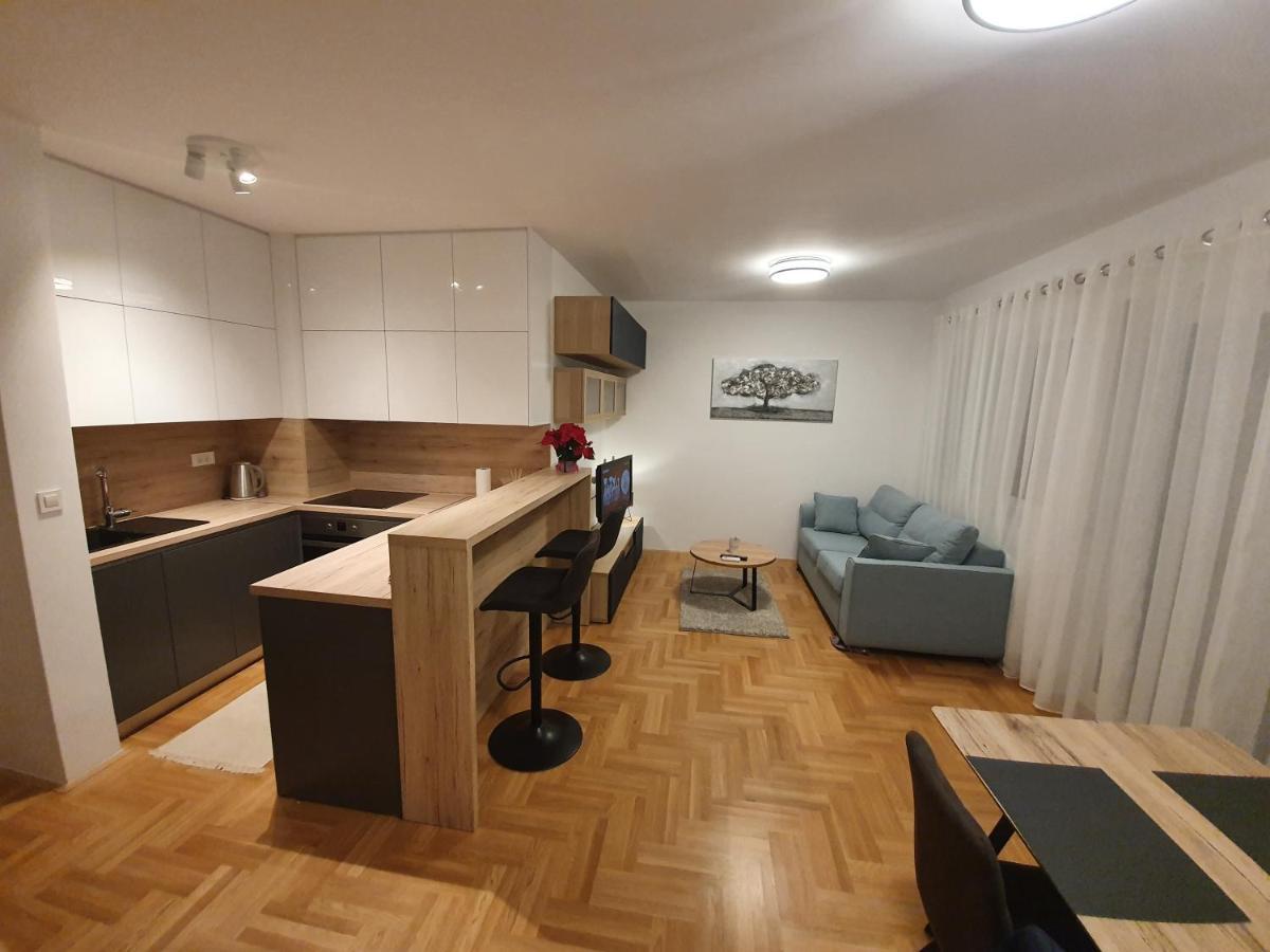 Apartman Luka Загреб Екстер'єр фото
